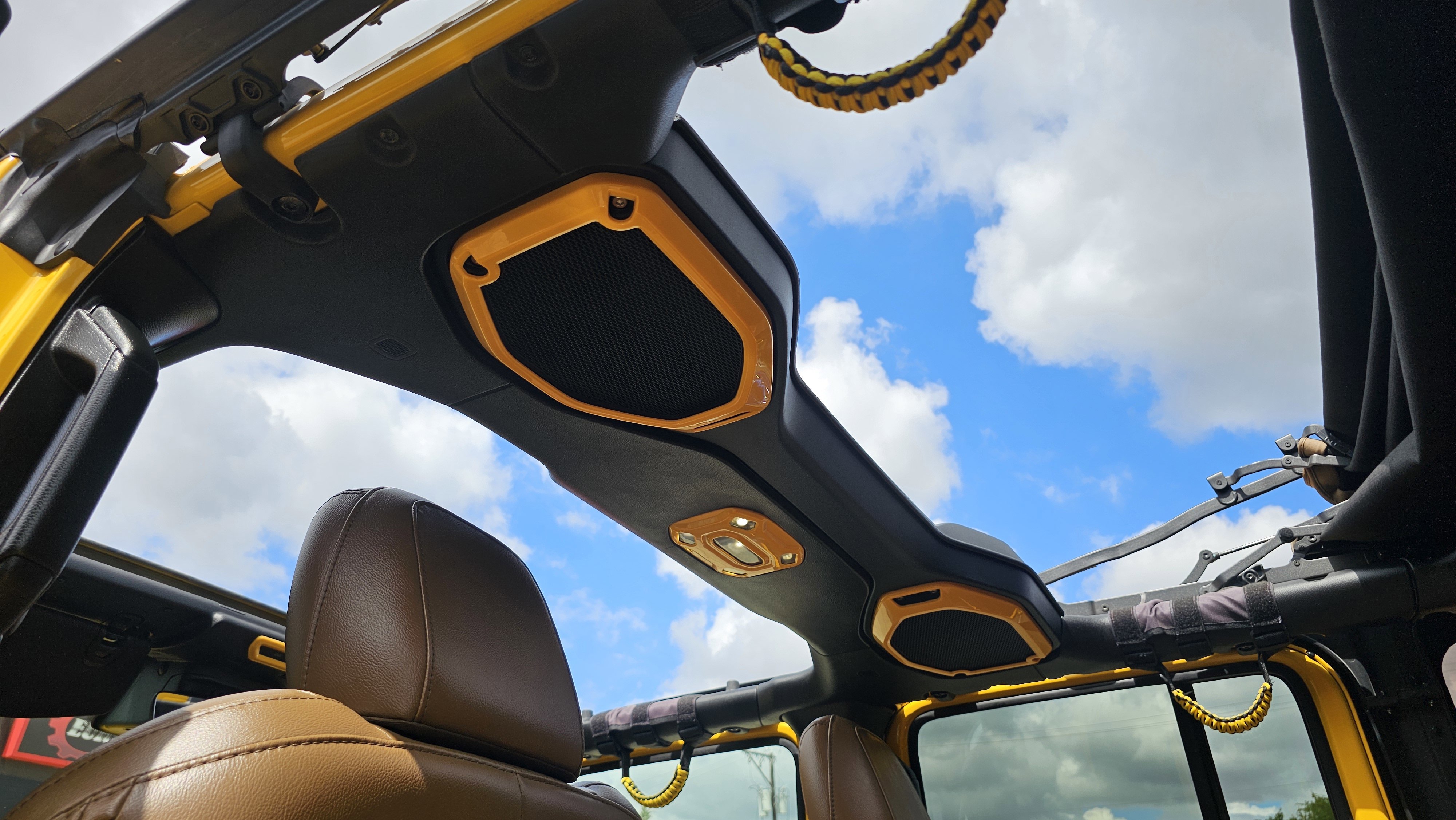 Used 2021 Jeep Wrangler Unlimited Sahara image 35