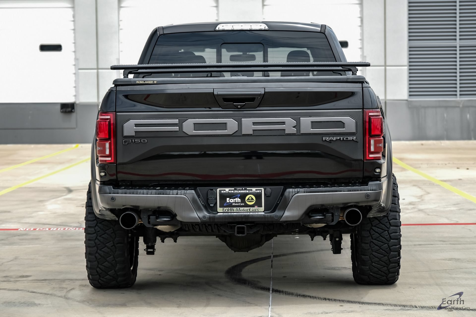 Used 2019 Ford F150 Raptor w/ Equipment Group 802A Luxury AWD/4WD image 12