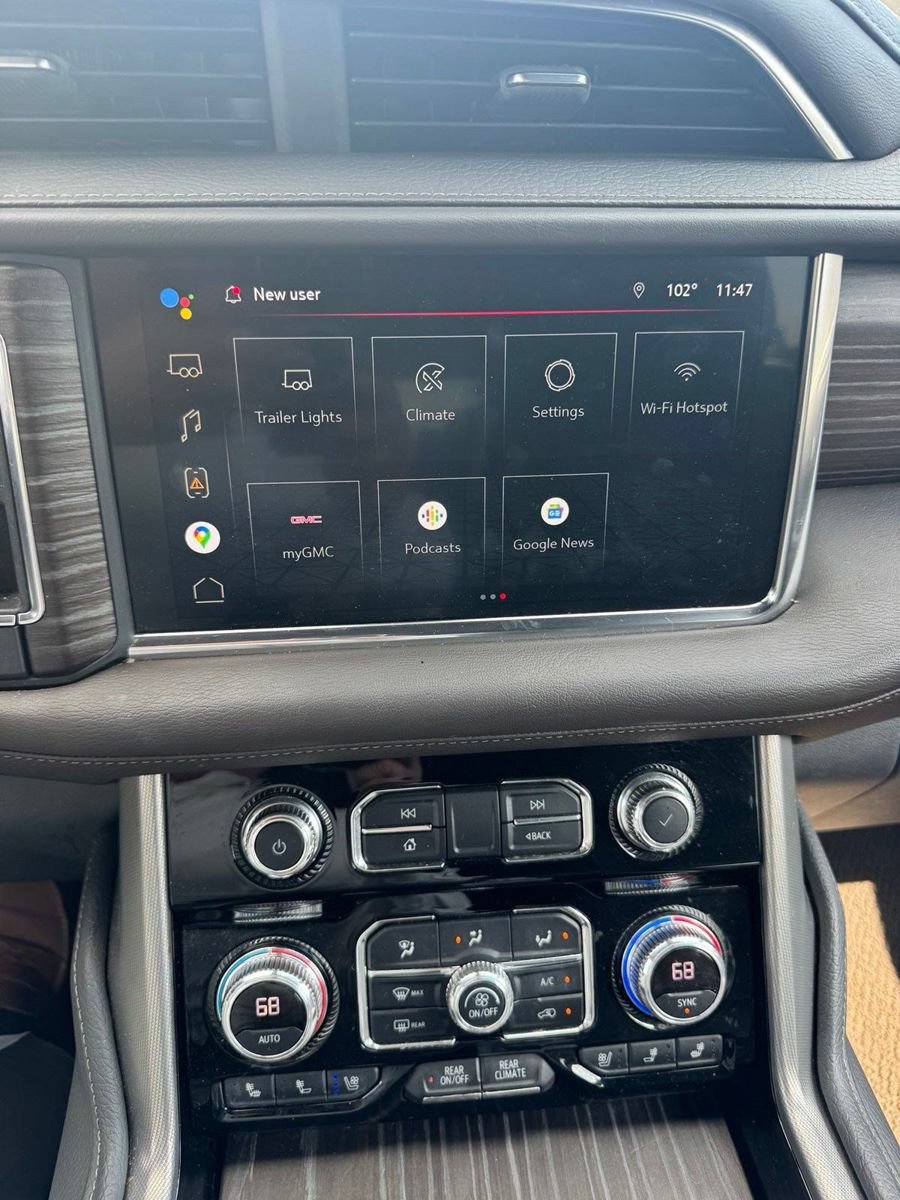 Used 2022 GMC Yukon Denali RWD image 8