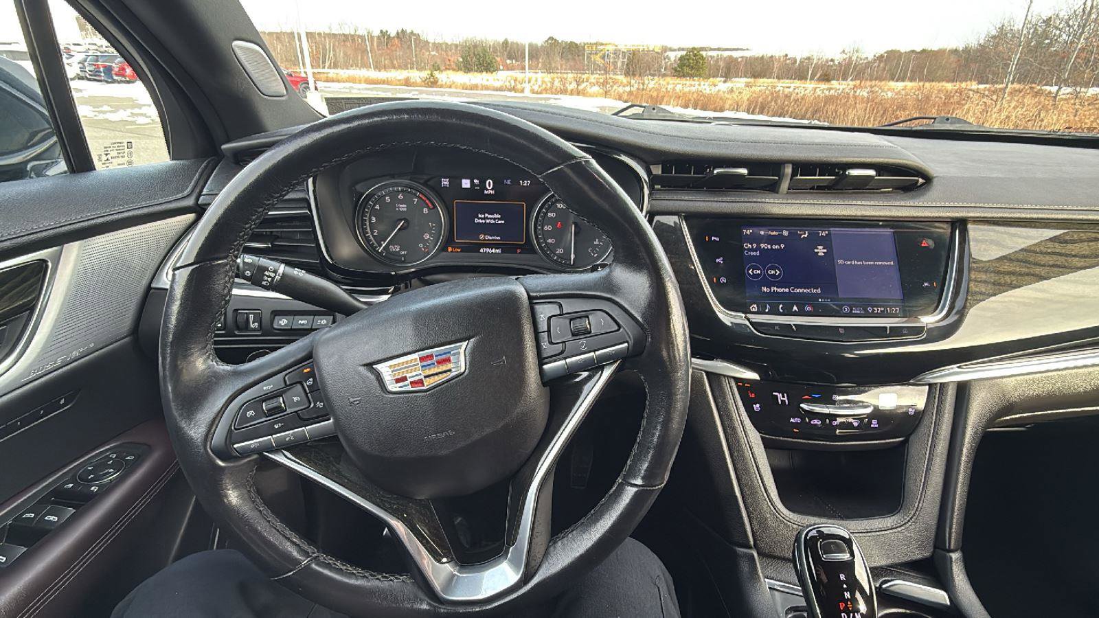 Used 2020 Cadillac XT6 Premium Luxury image 30