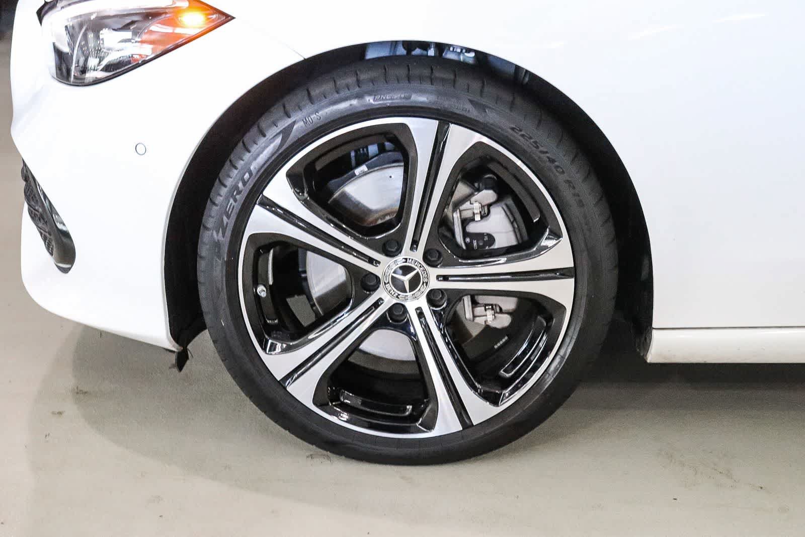Certified 2024 Mercedes-Benz C 300 Sedan image 9