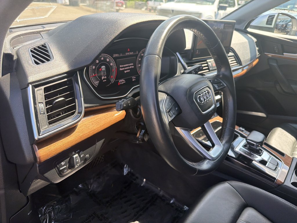 Used 2023 Audi Q5 2.0T Premium Plus w/ Premium Plus Package AWD/4WD image 20
