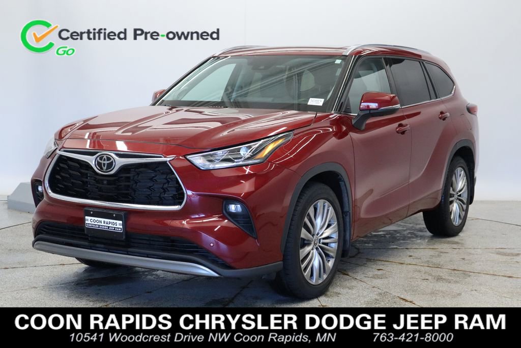 Used 2022 Toyota Highlander Platinum AWD/4WD image 1