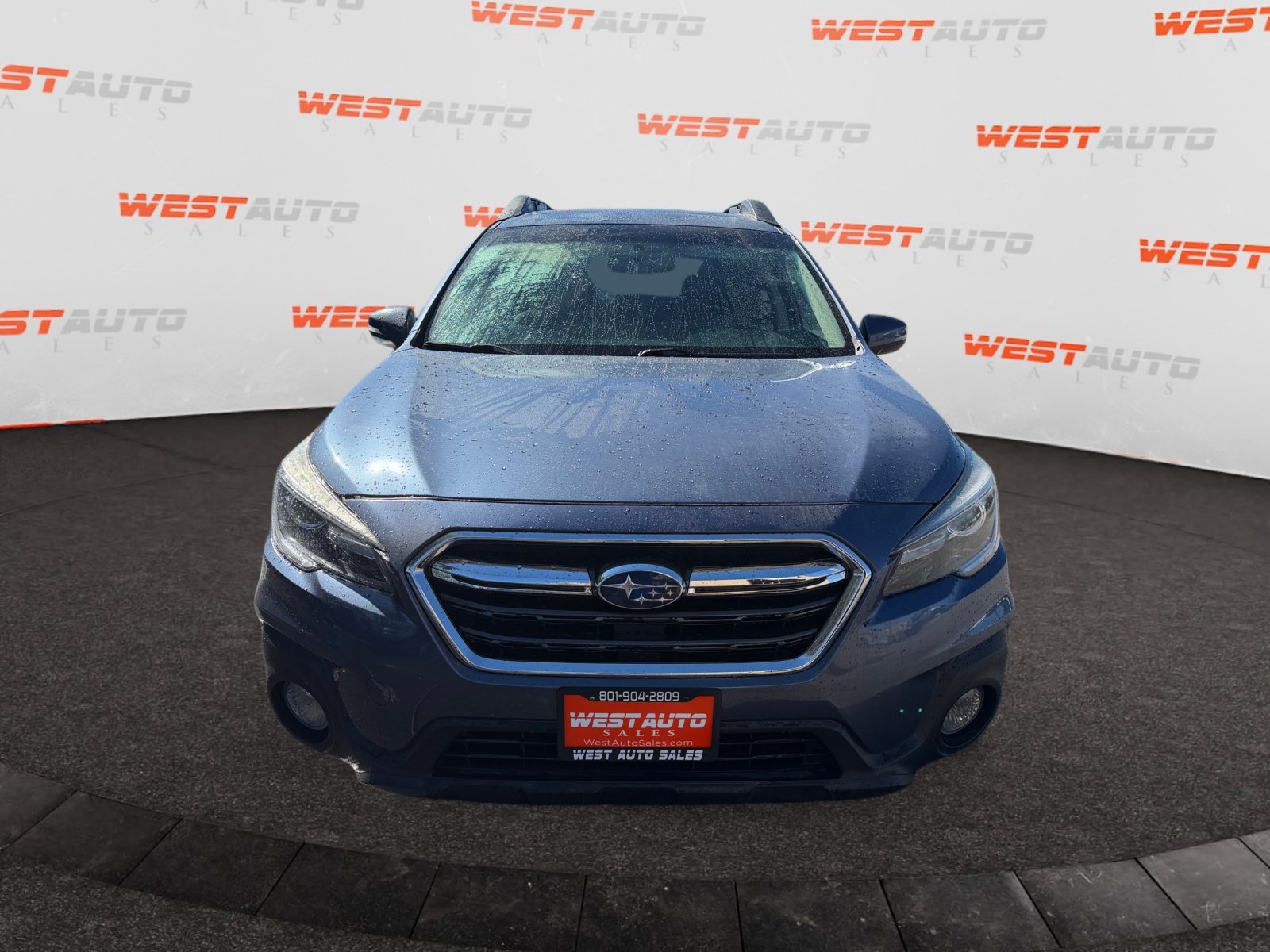 Used 2018 Subaru Outback 3.6R Limited w/ Popular Package #2 AWD/4WD image 8