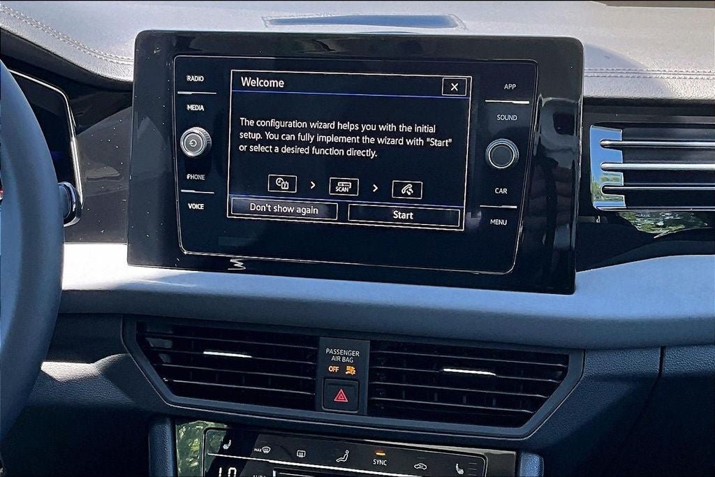New 2026 Volkswagen Jetta SE FWD image 5
