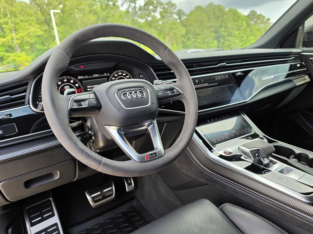 Used 2022 Audi RS Q8 AWD/4WD image 10