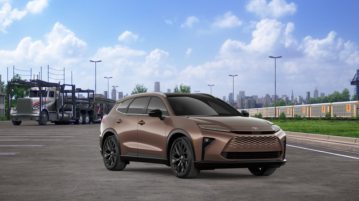 New 2026 Toyota Crown Signia AWD/4WD image 17