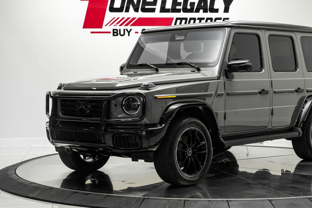 Used 2025 Mercedes-Benz G 550 image 2