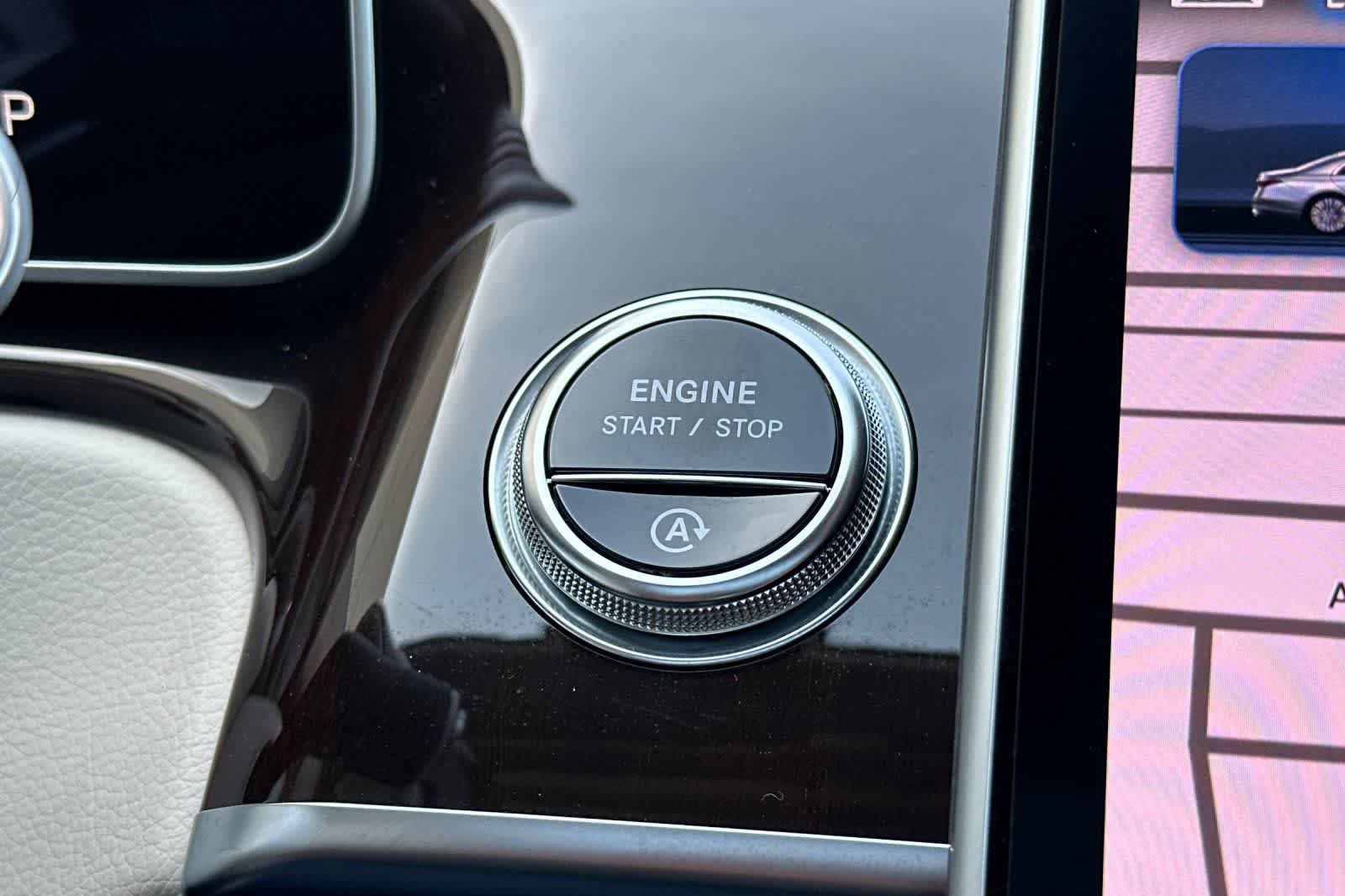 Used 2024 Mercedes-Benz S 580 4MATIC Sedan image 24