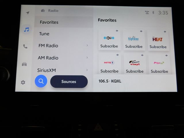 Used 2023 Toyota RAV4 Limited image 35