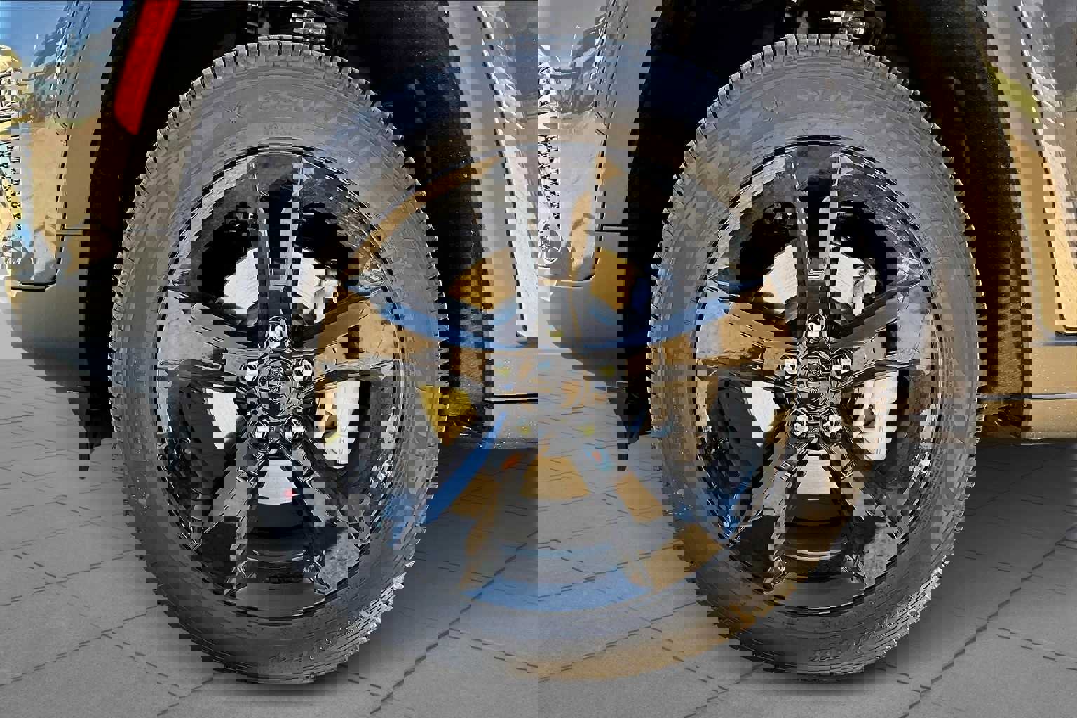 New 2025 Jeep Grand Cherokee Limited w/ Black Appearance Package image 12