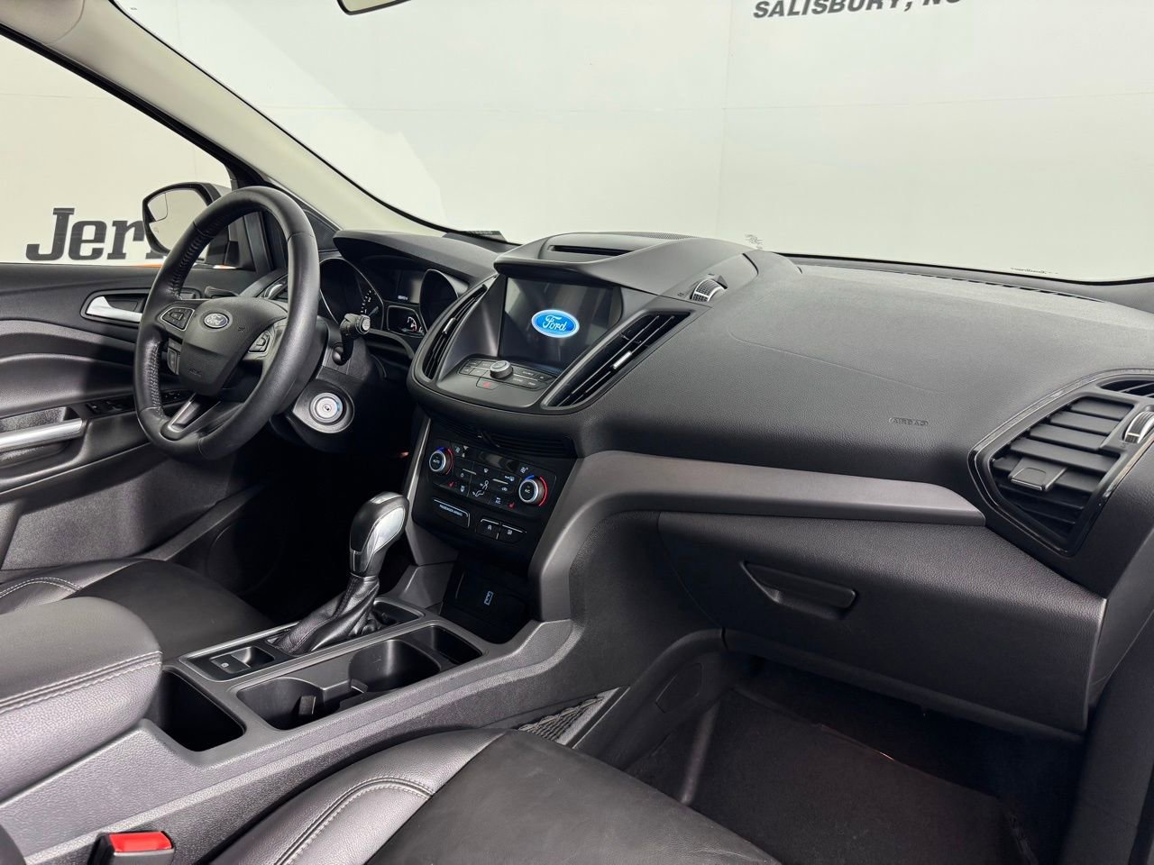 Used 2018 Ford Escape SEL image 46