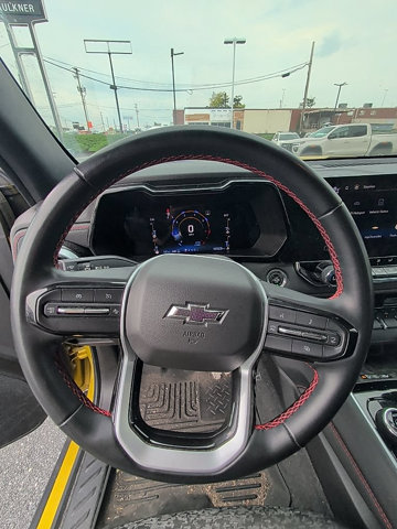 Used 2023 Chevrolet Colorado Z71 w/ Z71 Convenience Package 2 AWD/4WD image 21