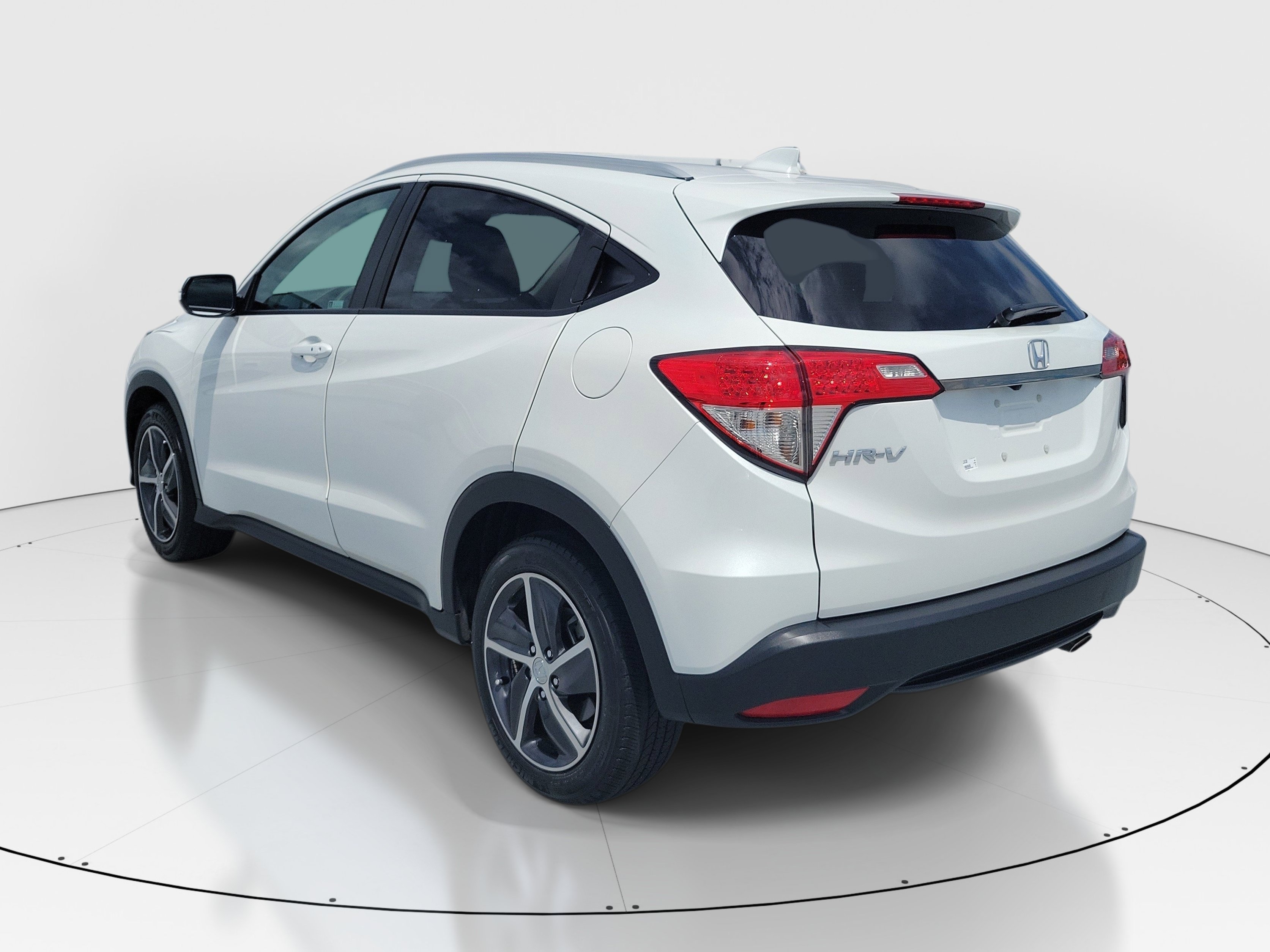 Used 2022 Honda HR-V EX image 4