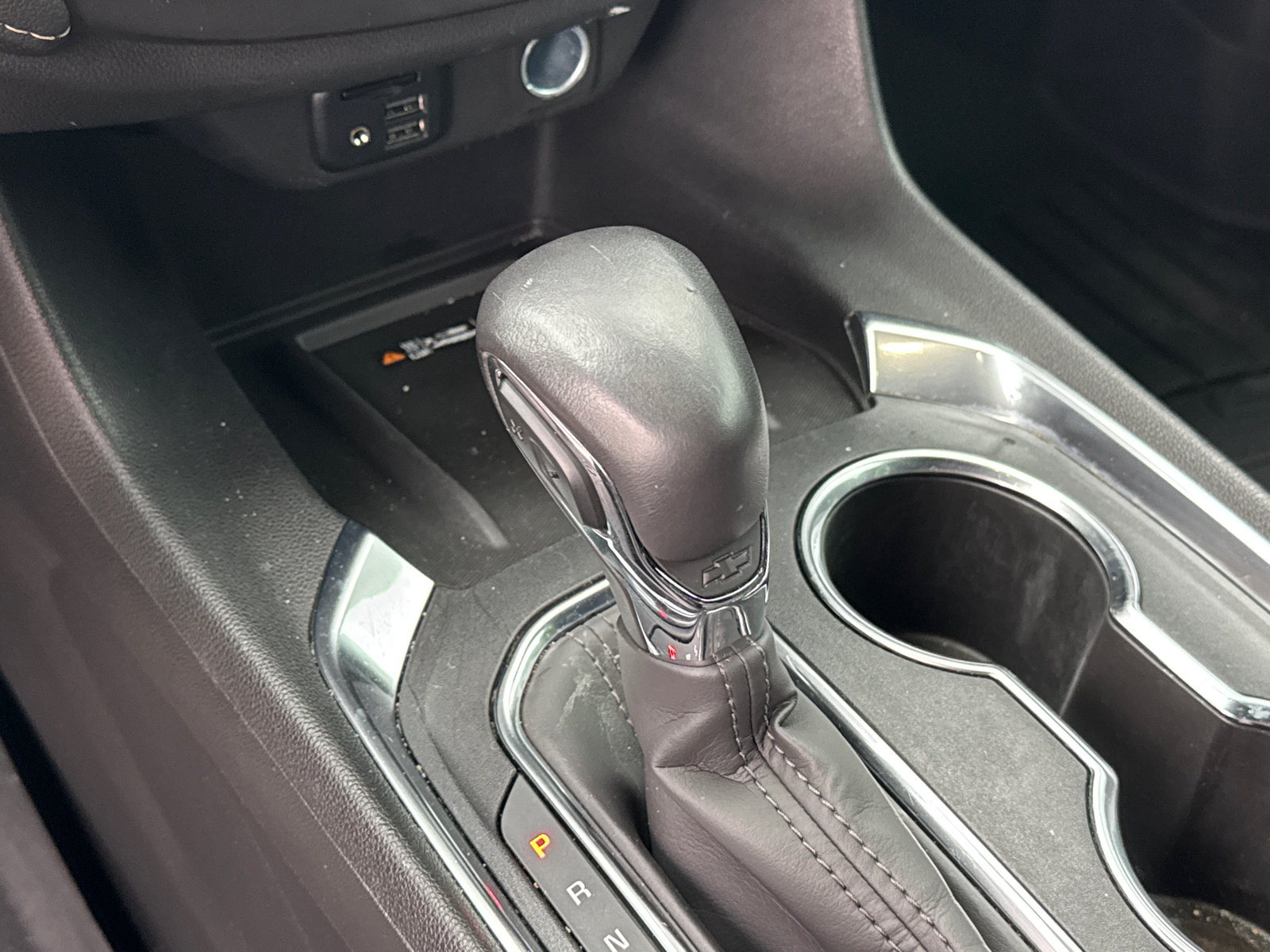 Used 2022 Chevrolet Traverse Premier w/ Redline Edition FWD image 34