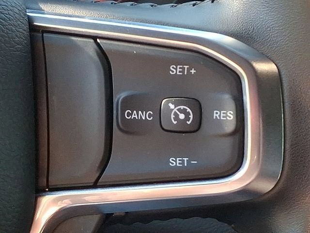 Used 2024 RAM 1500 Laramie AWD/4WD image 22