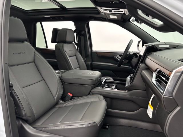 New 2026 GMC Yukon Denali w/ Denali Reserve Package image 40