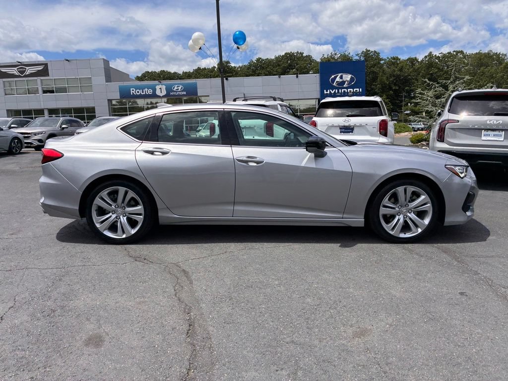 Used 2023 Acura TLX w/ Technology Package FWD image 8