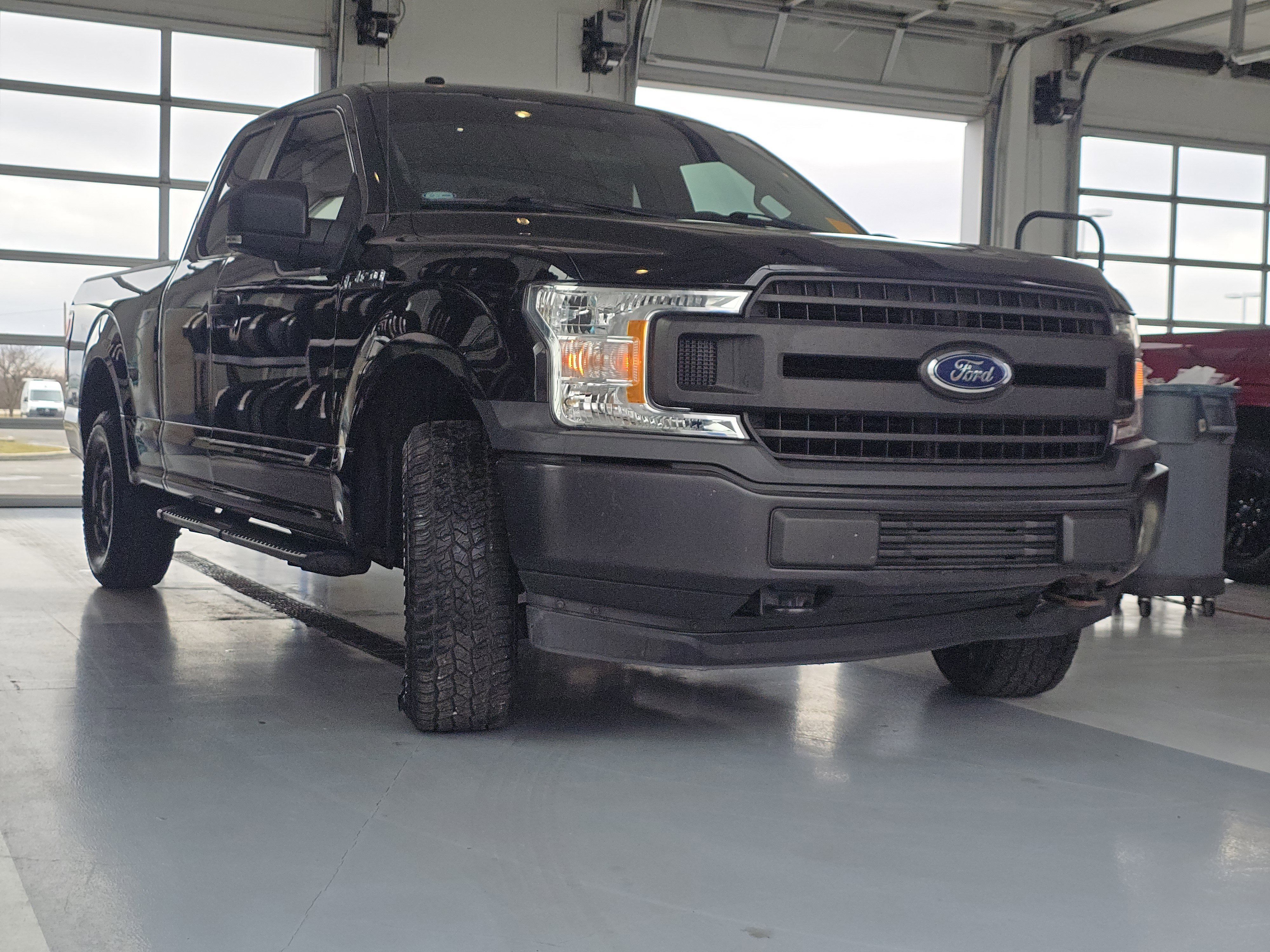 Used 2019 Ford F150 XL w/ Equipment Group 101A Mid image 3