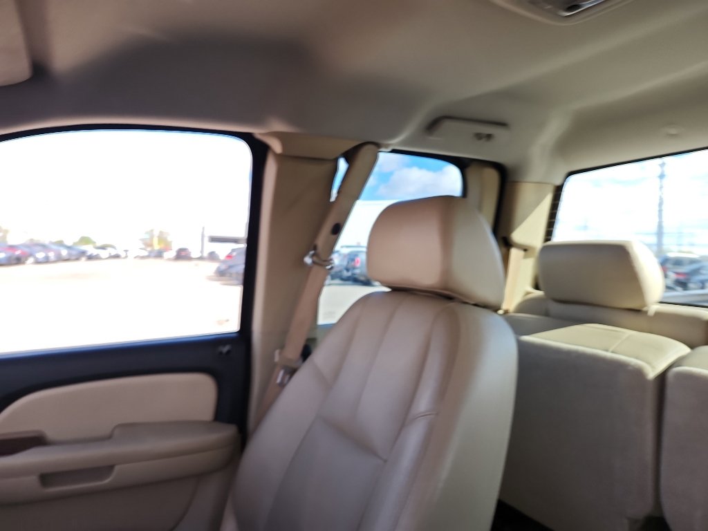 Used 2008 Chevrolet Silverado 1500 LTZ w/ Suspension Package, Off-Road image 30