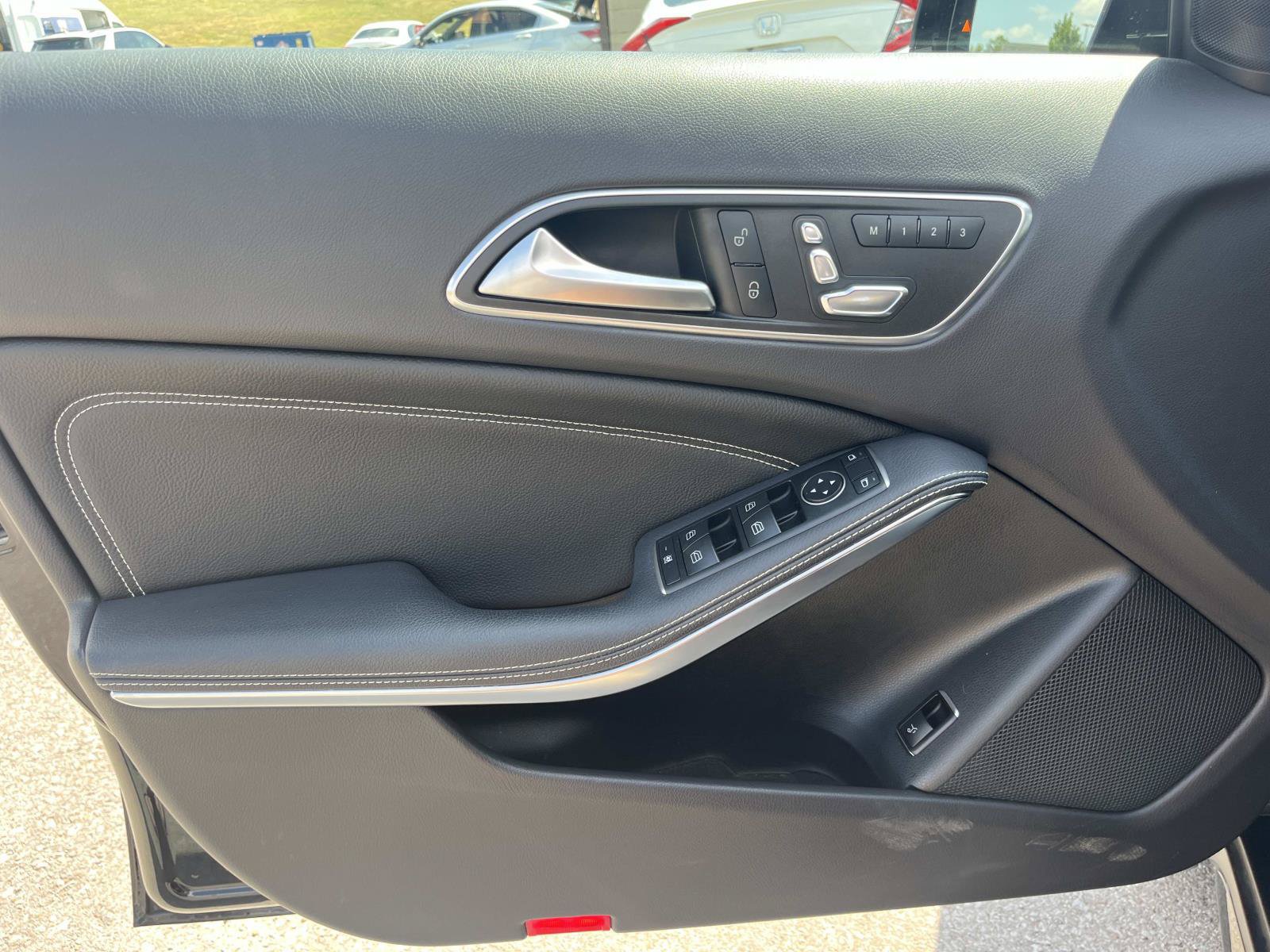 Certified 2020 Mercedes-Benz GLA 250 image 28