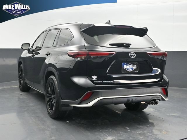 Used 2024 Toyota Highlander XSE image 5