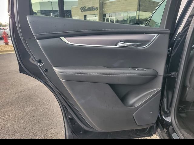 Certified 2023 Cadillac XT6 Luxury w/ LPO, Floor Liner Package AWD/4WD image 29