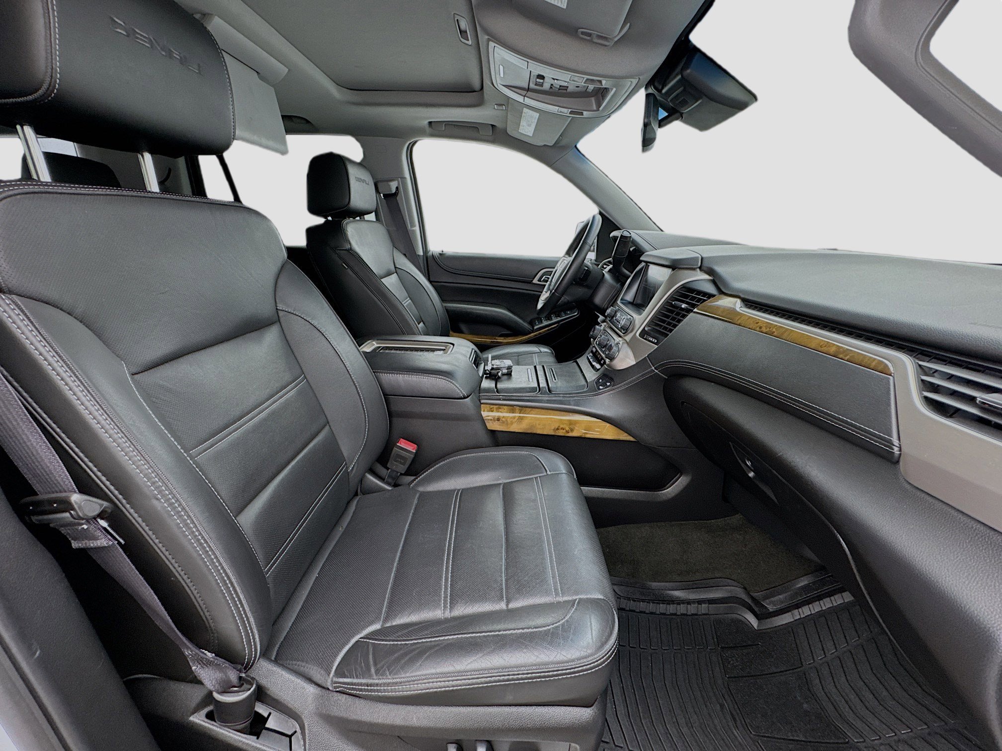 Used 2017 GMC Yukon Denali w/ Open Road Package image 22