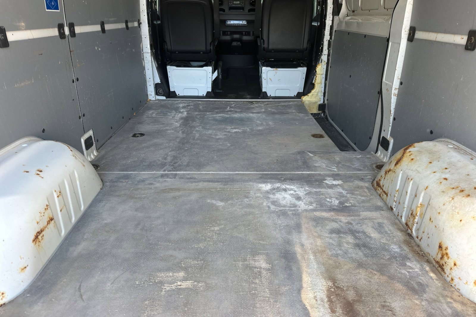 Used 2022 Mercedes-Benz Sprinter 2500 image 31