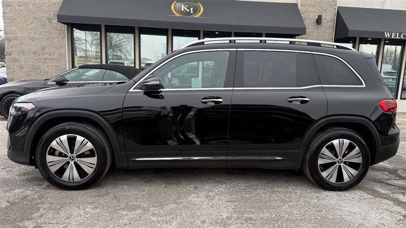 Used 2024 Mercedes-Benz EQB 300 4MATIC w/ Winter Package image 2