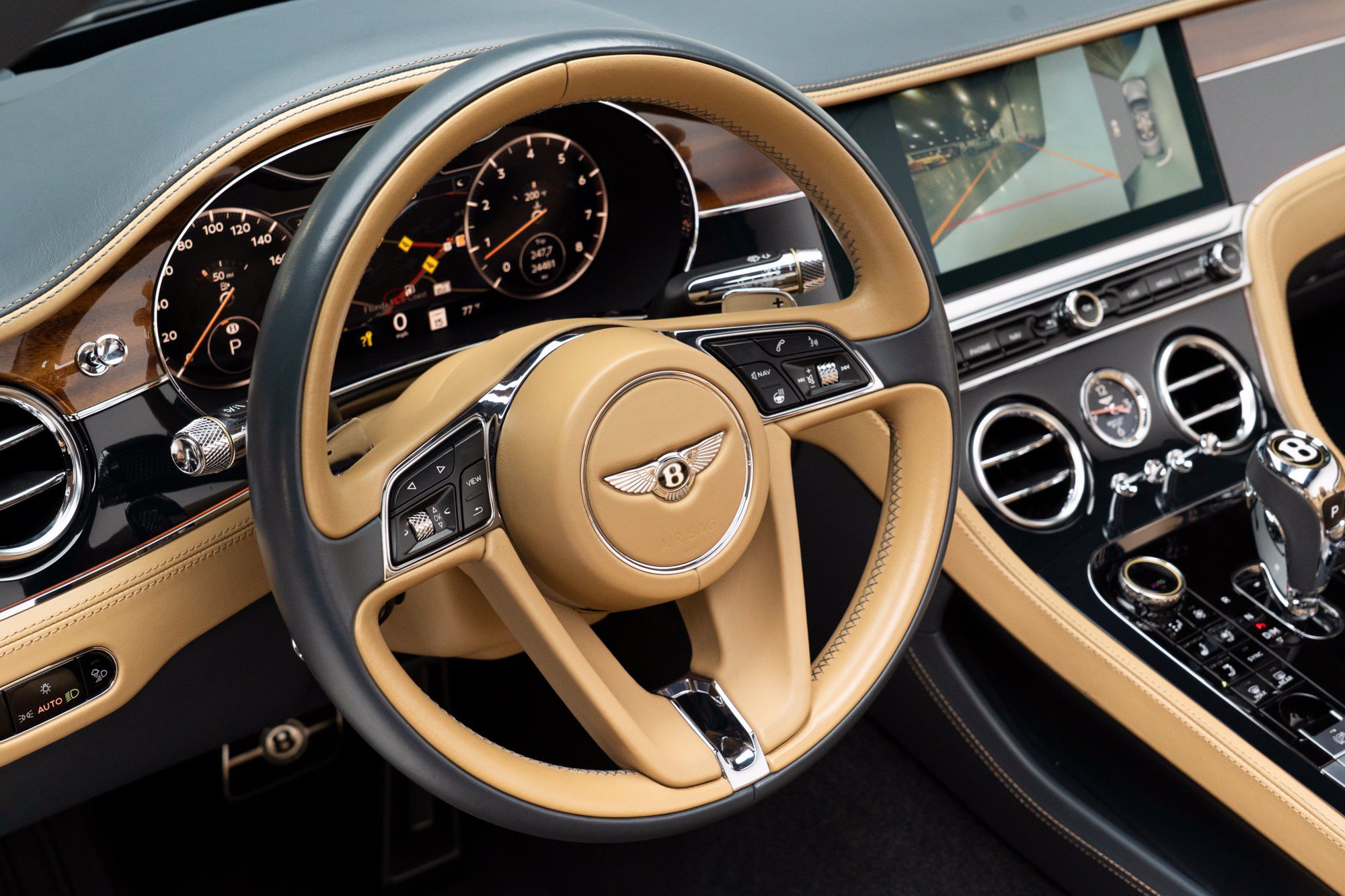 Used 2020 Bentley Continental GT AWD/4WD image 21