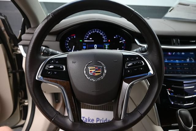 Used 2015 Cadillac XTS FWD image 25