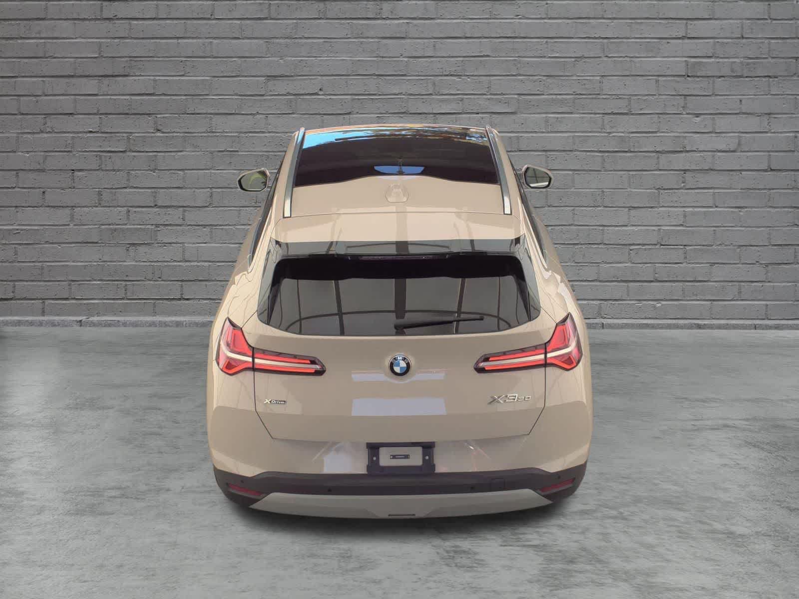 Used 2025 BMW X3 xDrive30i AWD/4WD image 6