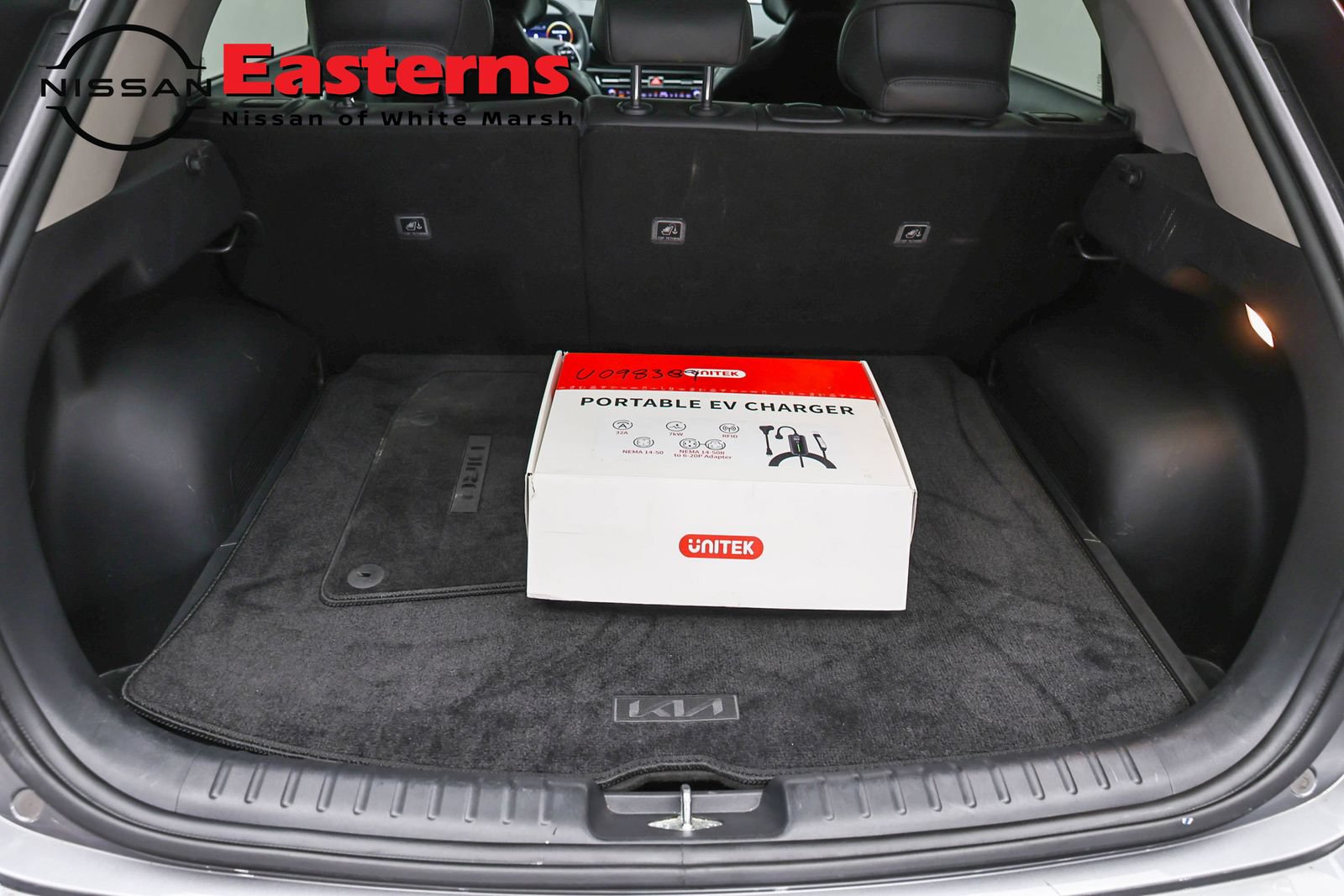 Used 2024 Kia Niro Wind w/ Wind Preserve Package FWD image 9