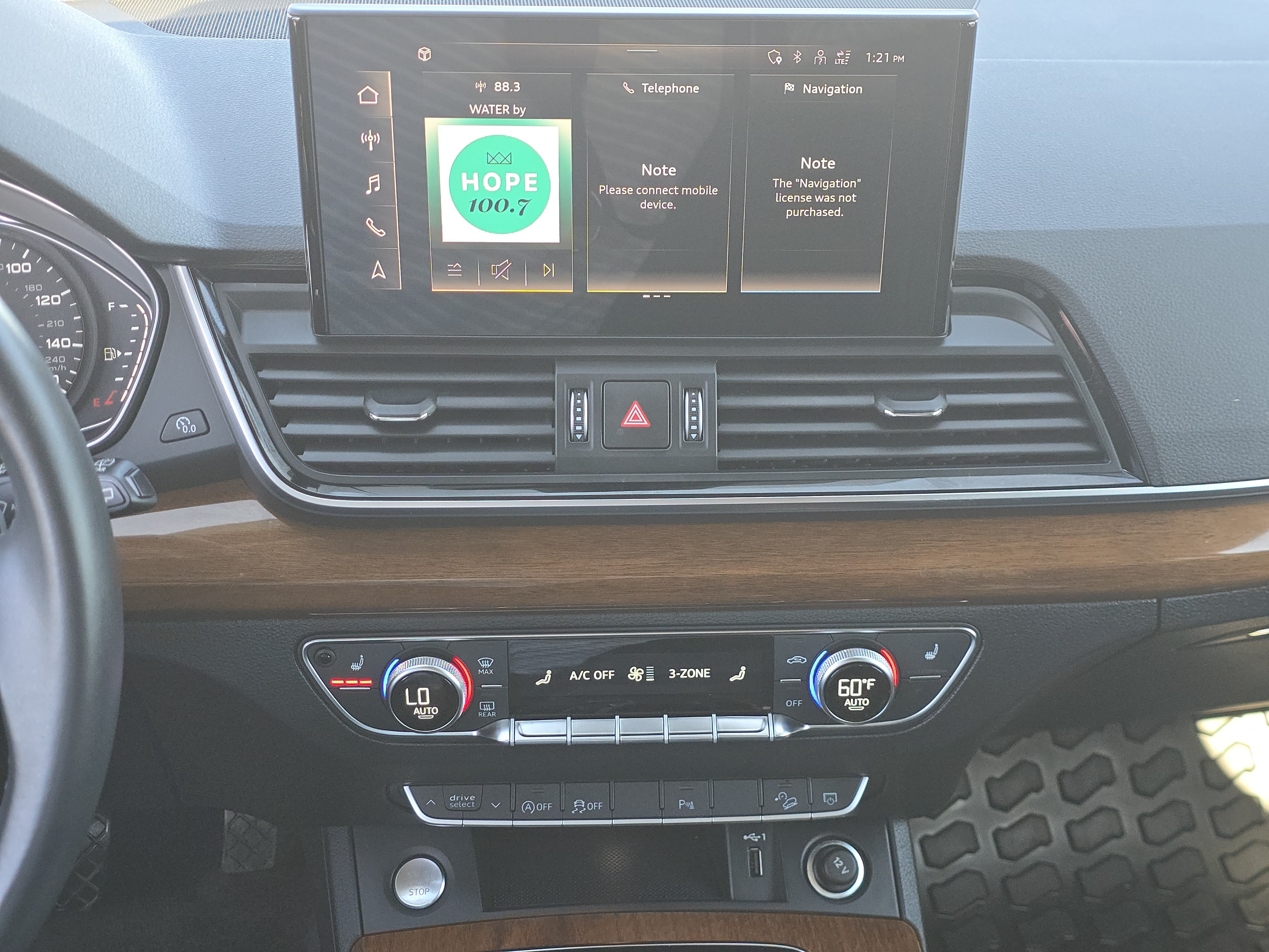 Certified 2024 Audi Q5 2.0T Premium AWD/4WD image 24