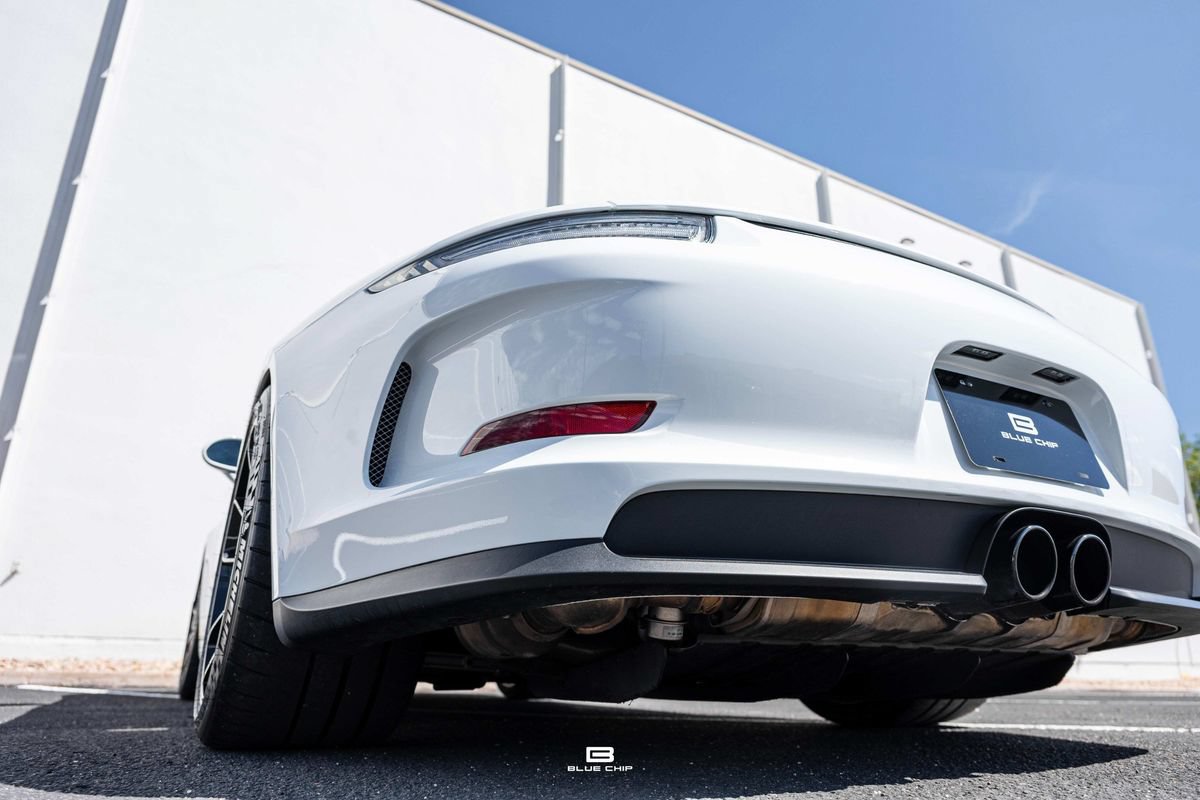 Used 2016 Porsche 911 R RWD image 37