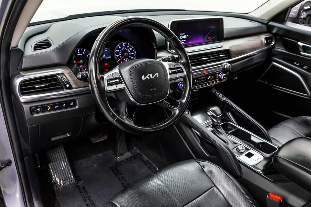 Used 2022 Kia Telluride EX w/ EX Premium Package FWD image 21