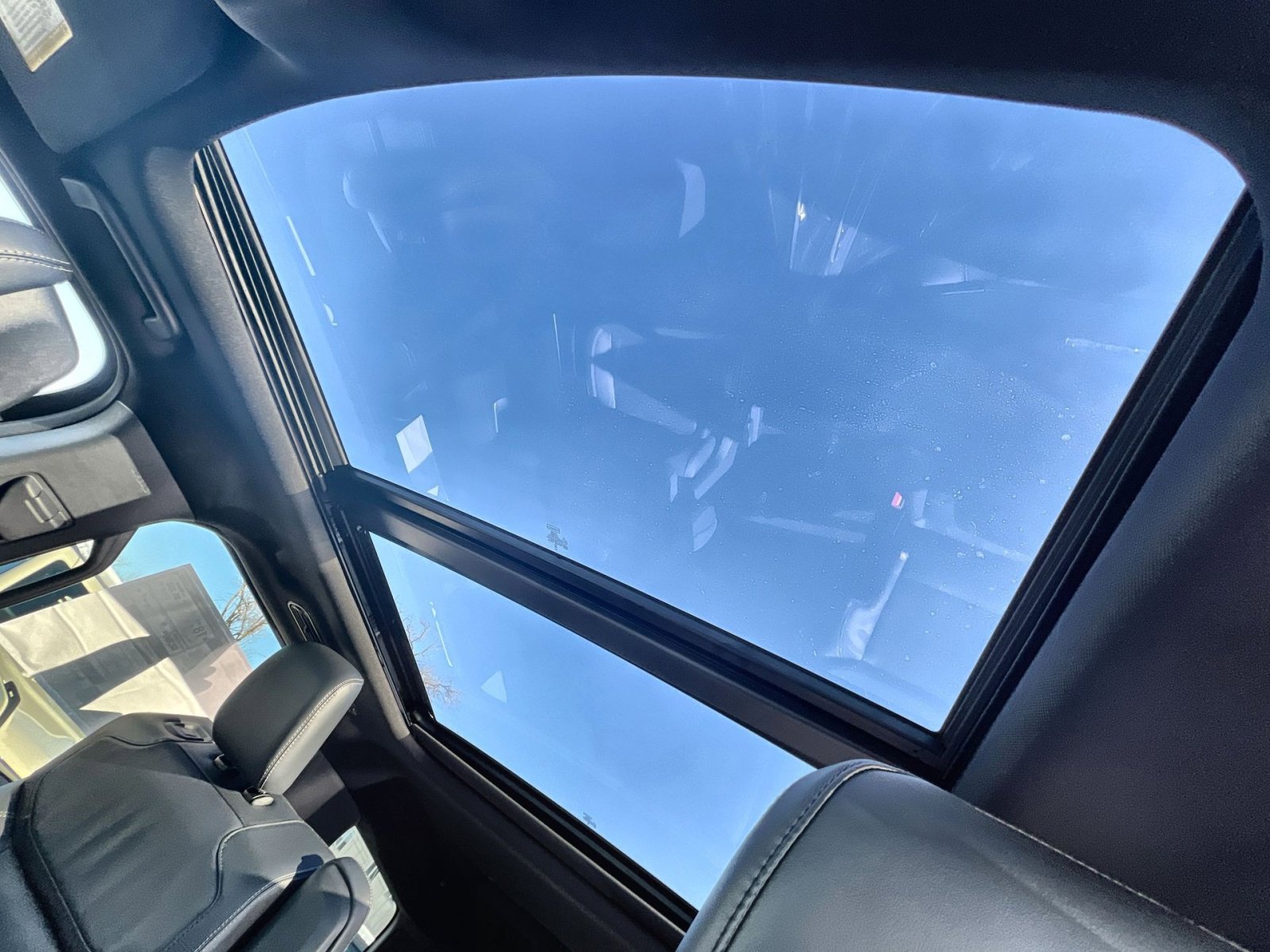 New 2026 Ford Expedition Platinum w/ Stealth Appearance Package image 24