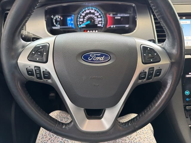 Used 2018 Ford Taurus SHO w/ Driver Assist Package AWD/4WD image 29