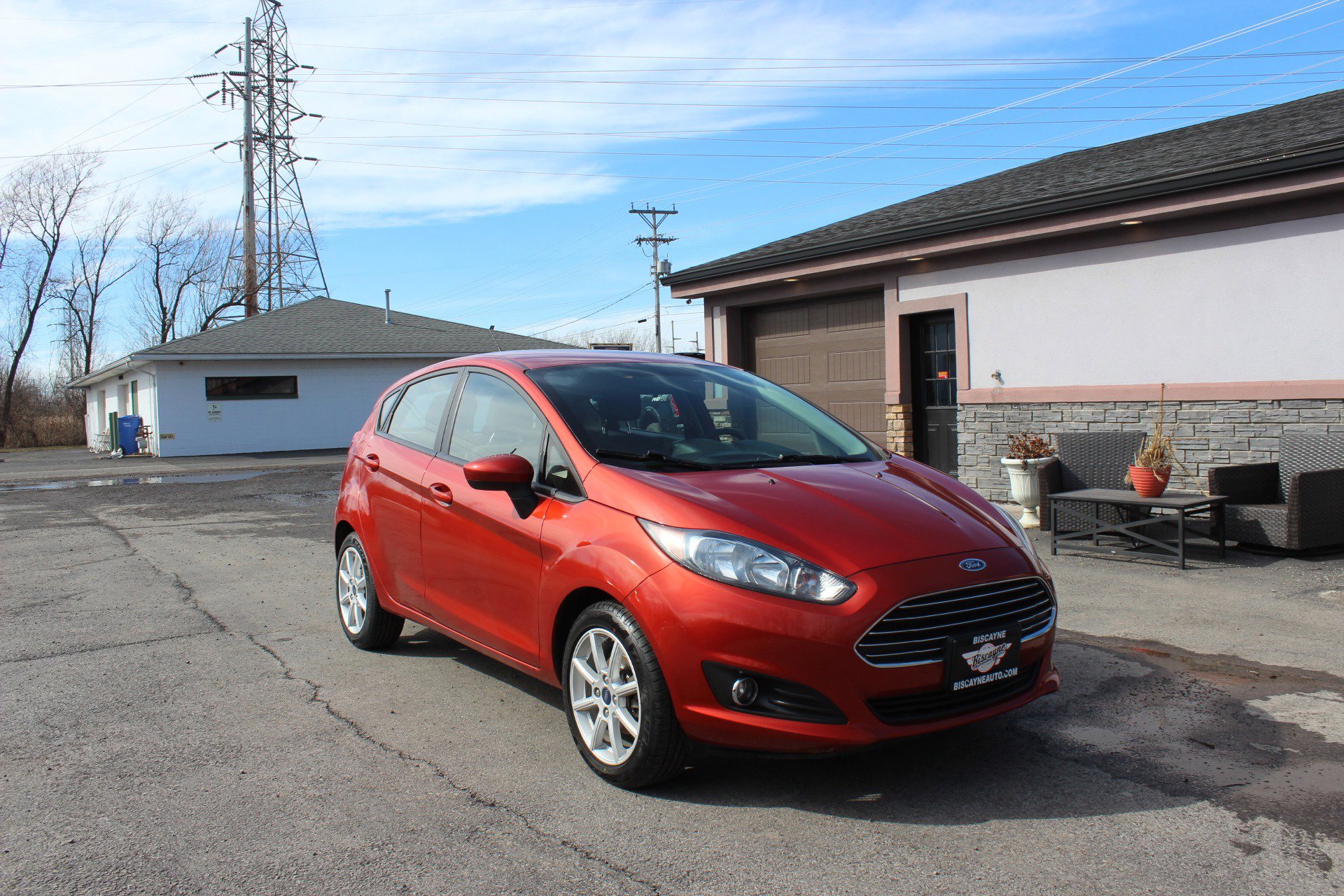 Used 2018 Ford Fiesta SE w/ Equipment Group 201A image 1