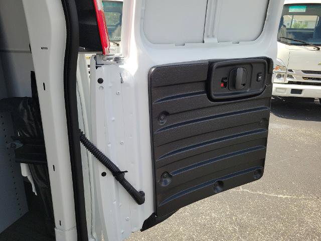New 2025 Chevrolet Express 2500 w/ Driver Convenience Package RWD image 9