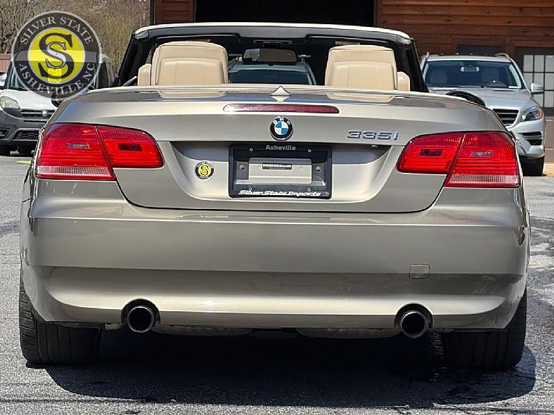 Used 2007 BMW 335i Convertible image 5