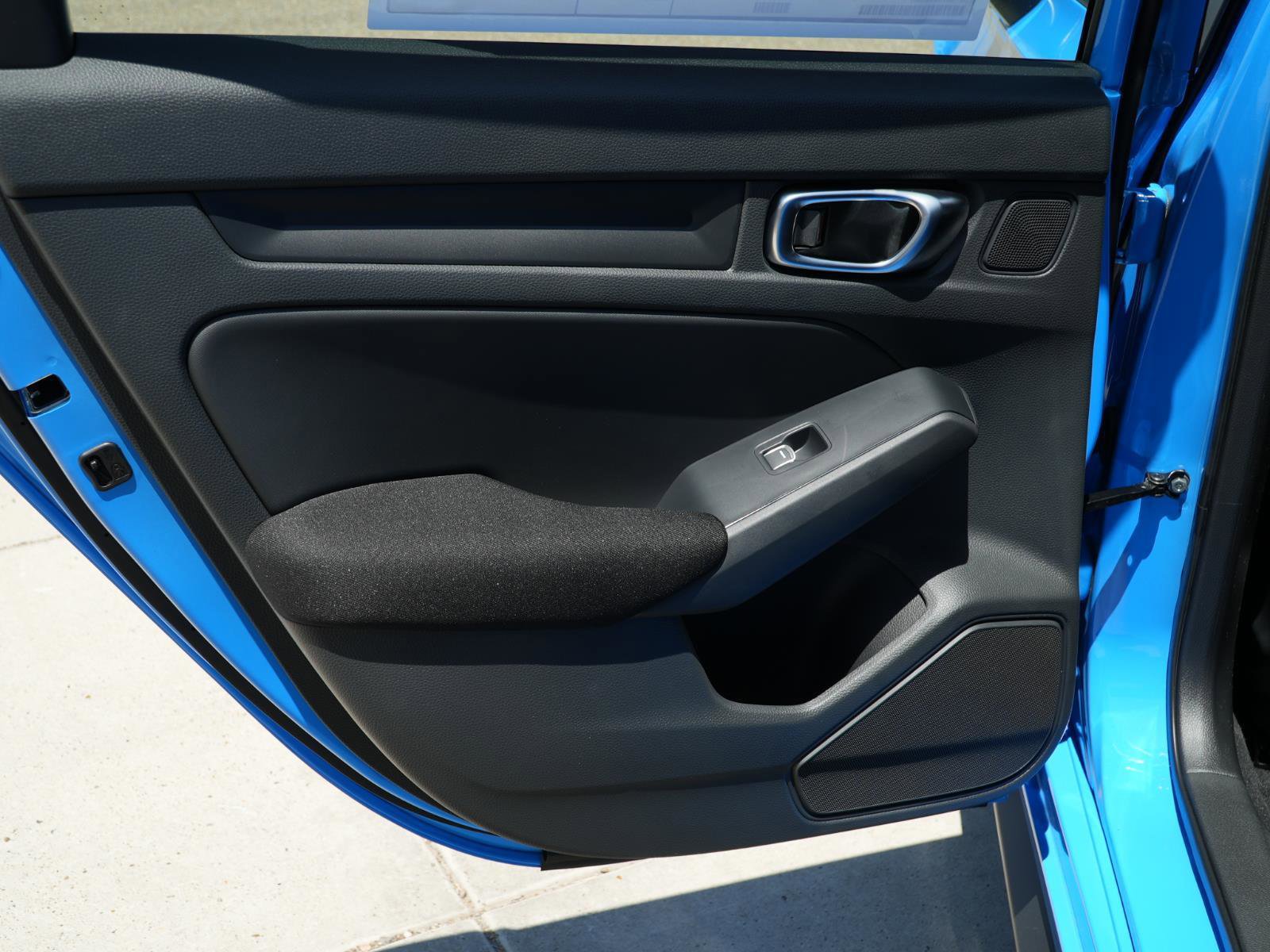 Used 2025 Honda Civic Sport image 17