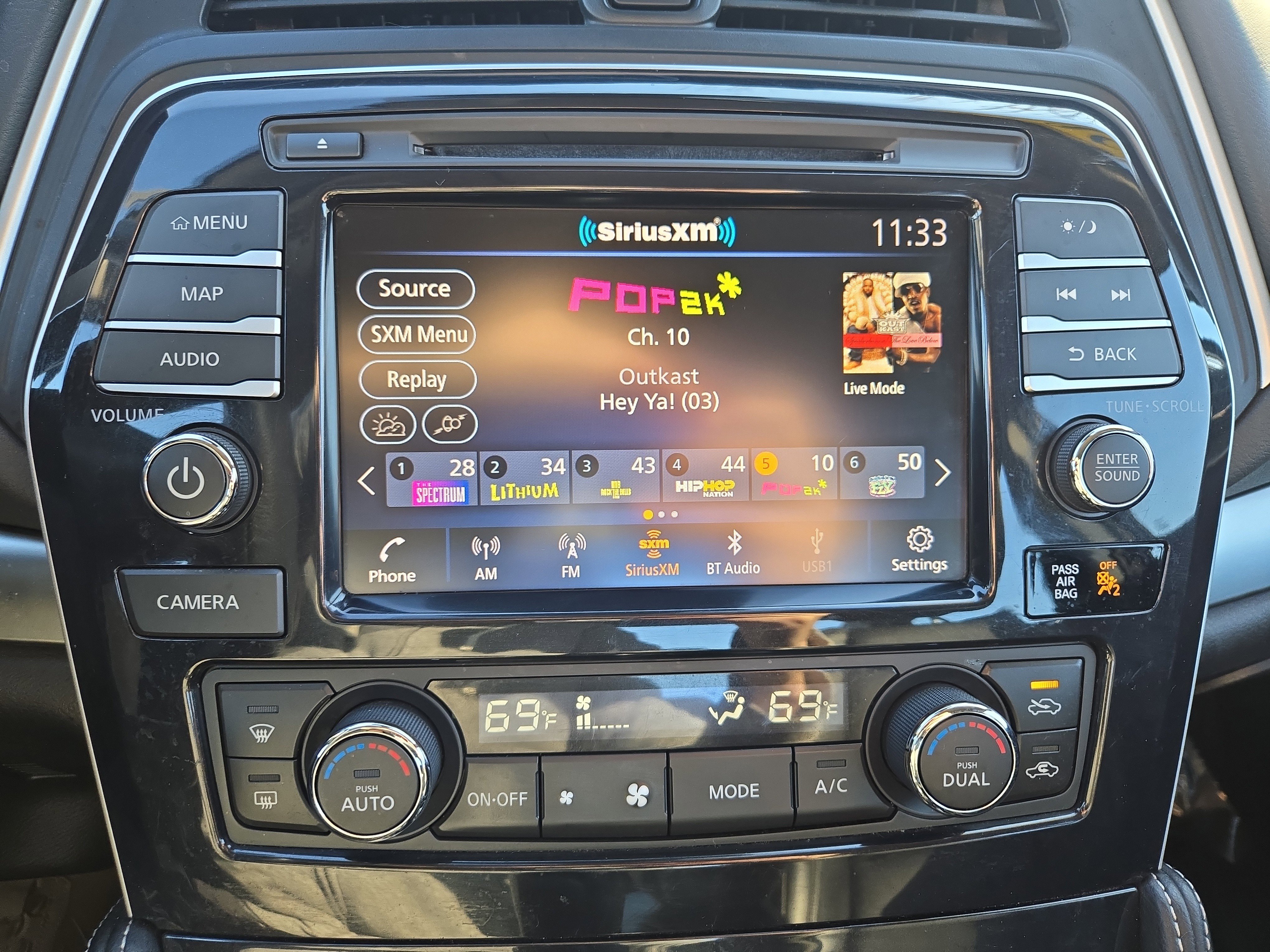 Used 2022 Nissan Maxima SV w/ Floor Mat Group image 18