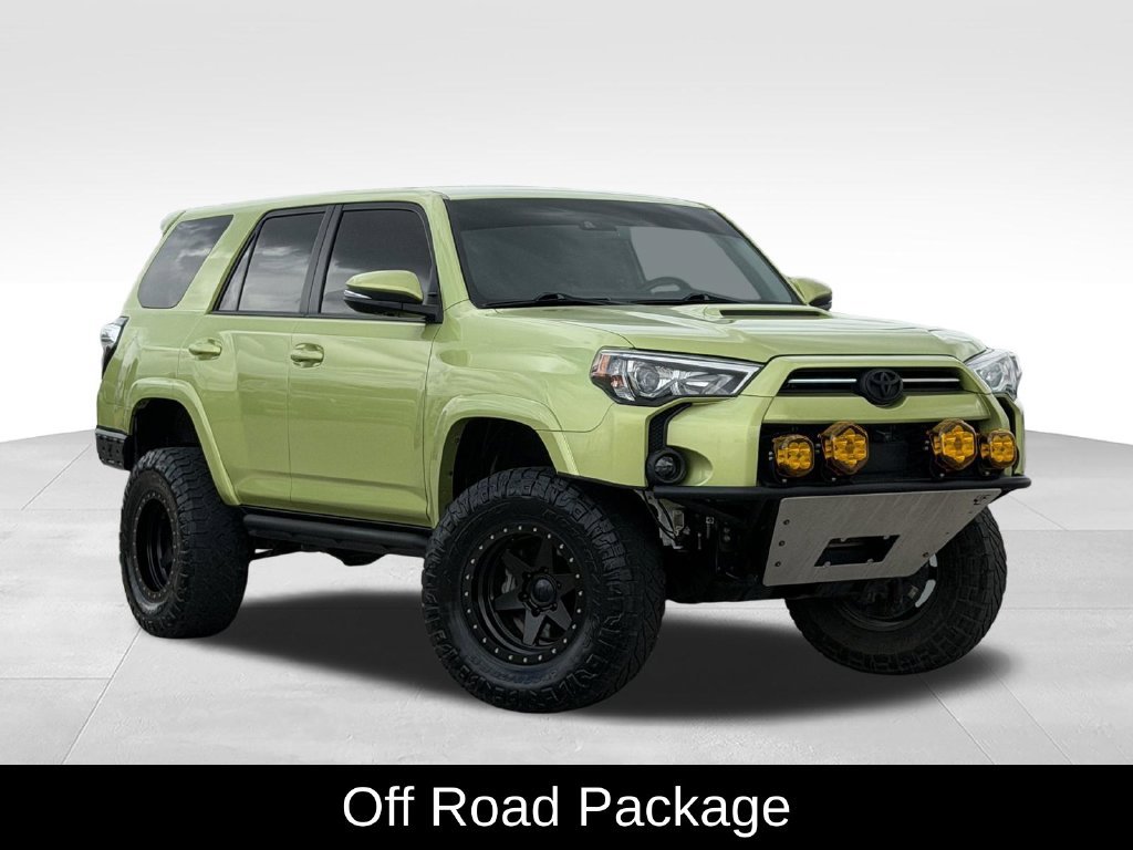 Used 2023 Toyota 4Runner TRD Off-Road Premium w/ Off Road Premium Plus Package AWD/4WD image 2
