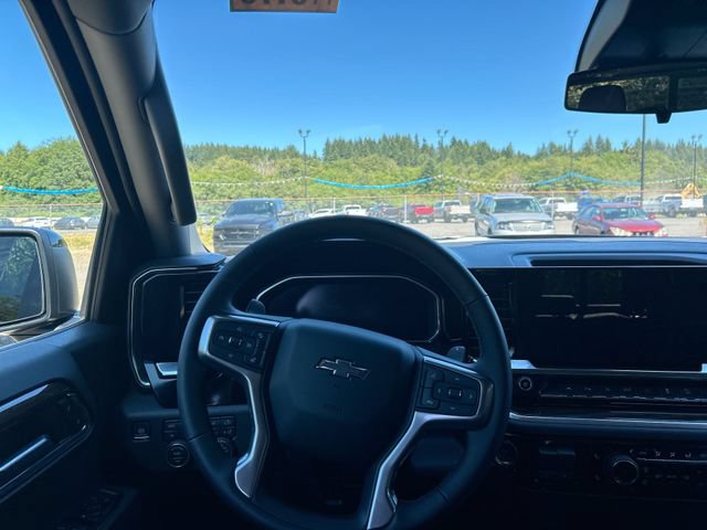 New 2026 Chevrolet Silverado 1500 RST w/ RST All Star Premium Package AWD/4WD image 10