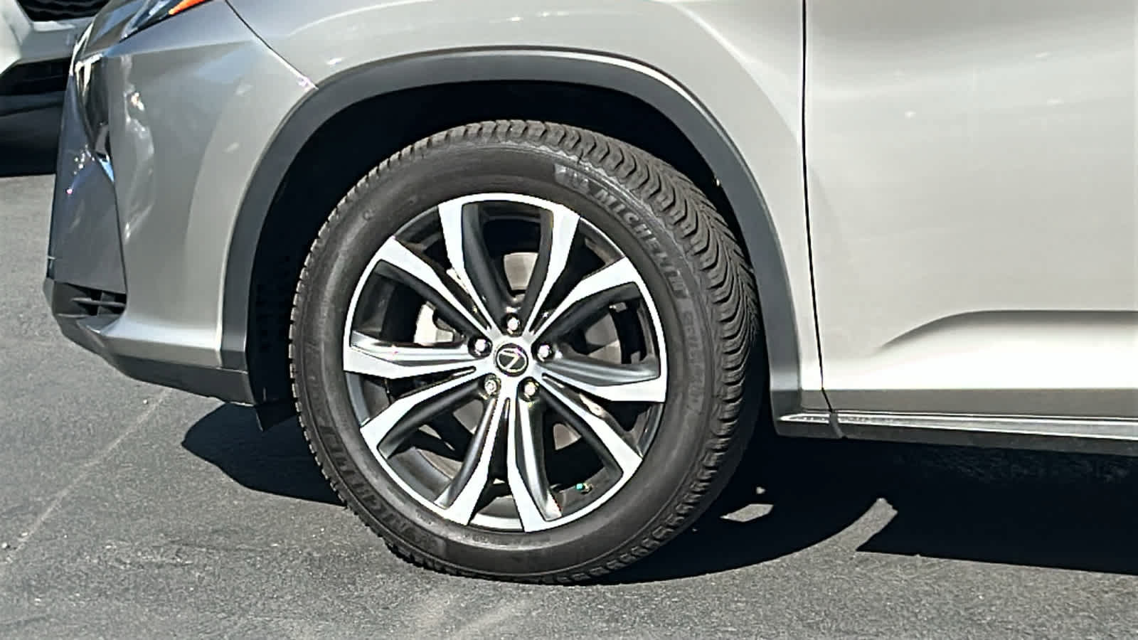 Used 2018 Lexus RX 350 AWD w/ Premium Package image 9