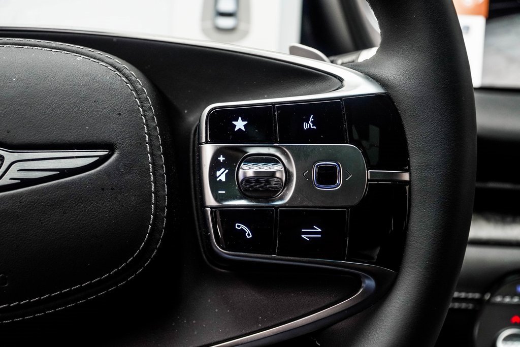 Used 2024 Genesis G90 3.5T image 37