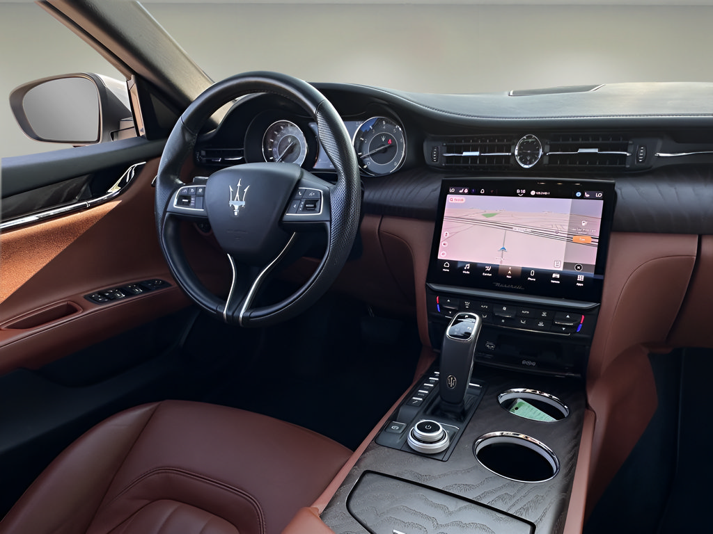 Used 2023 Maserati Quattroporte GT RWD image 6
