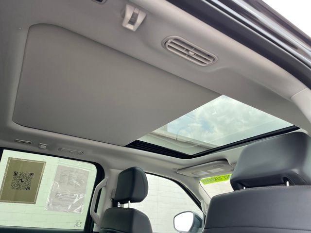 Used 2025 Ford Expedition Max Active image 35